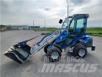 Multione SL840 4WD Minicargadoras