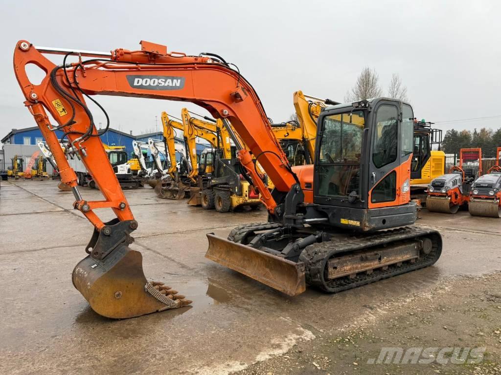 Doosan DX 85 R Excavadoras 7t - 12t