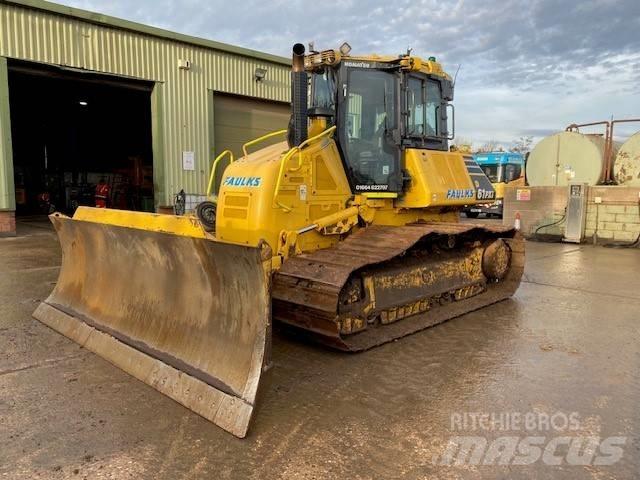 Komatsu D61PXI-24 Buldozer sobre oruga