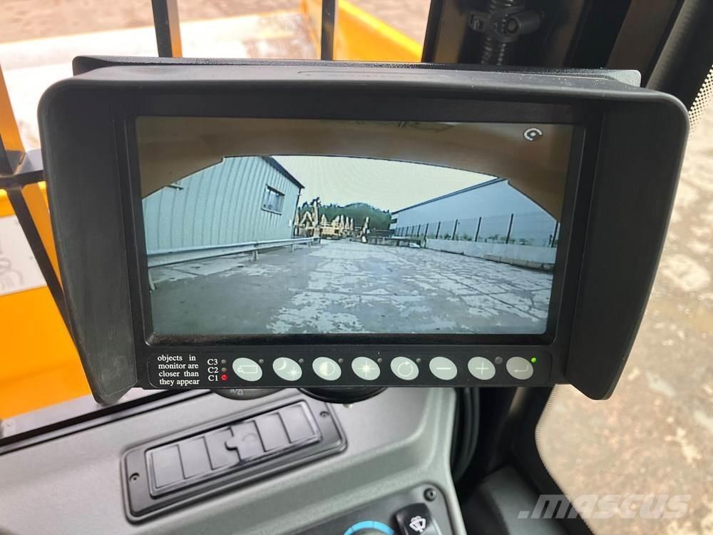 JCB 6TFT Vehículos compactos de volteo