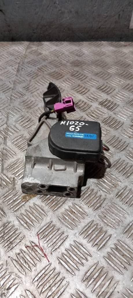 MAN TGA   81259706100 Cabinas