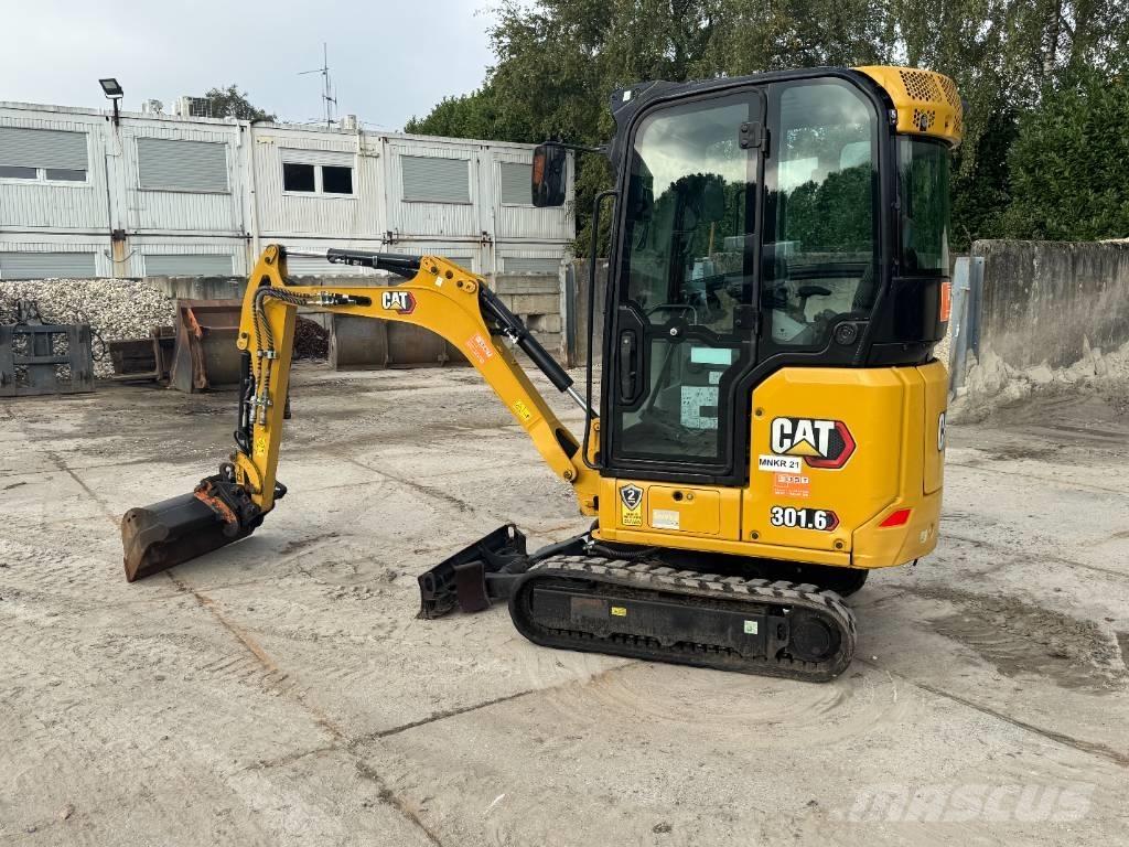CAT 301.6 Miniexcavadoras