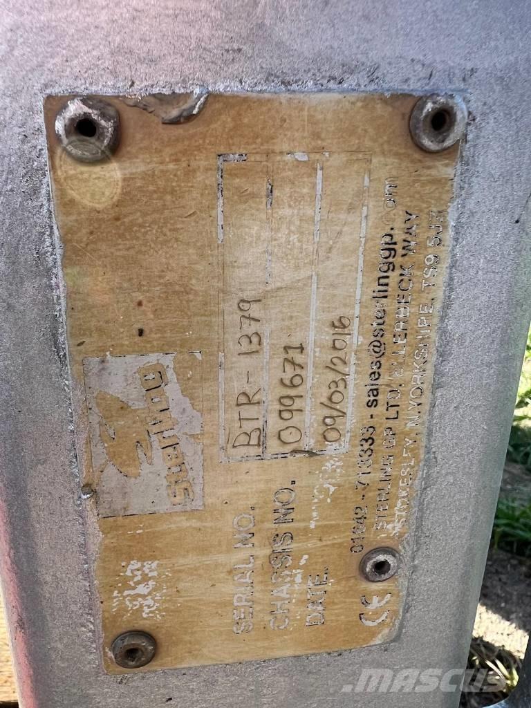 DAF CF 400 Camiones de superficie plana/cabrestantes