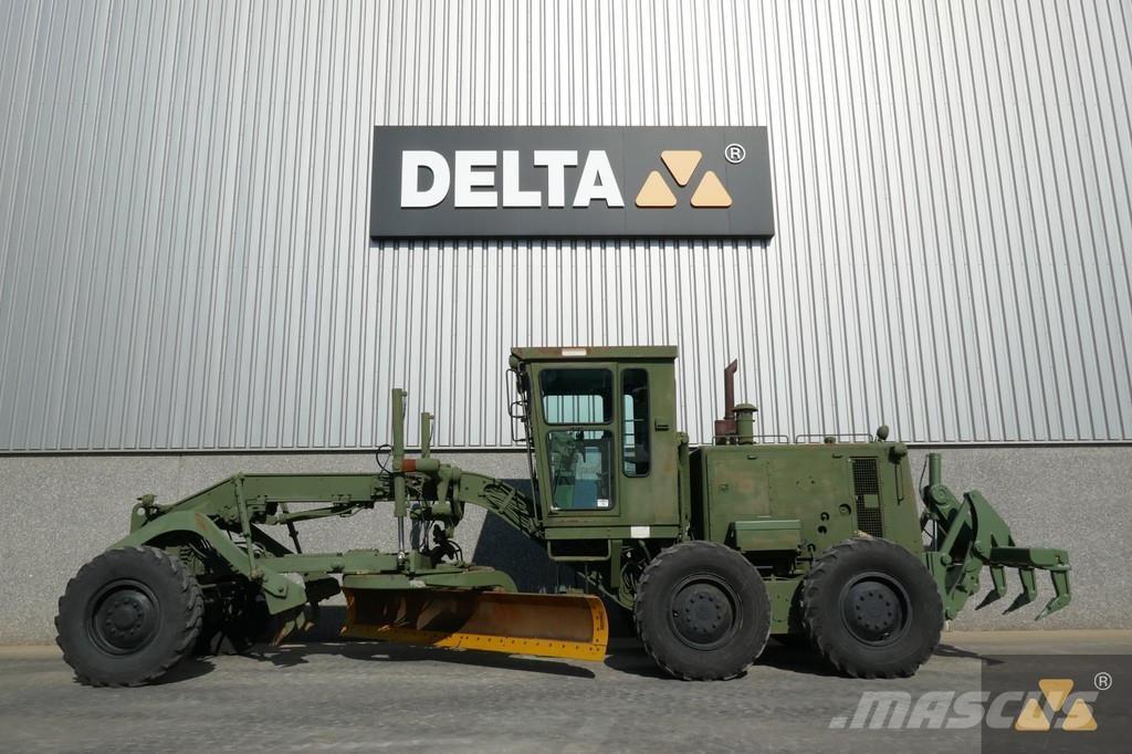 CAT 130G Ex-army Niveladoras