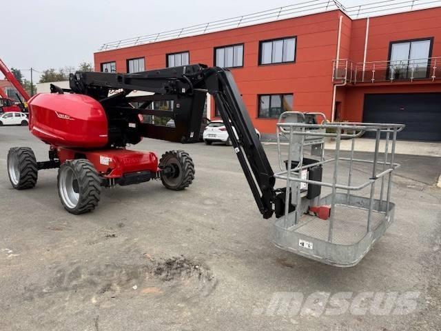 Manitou 160 ATJ Plataformas con brazo de elevación manual