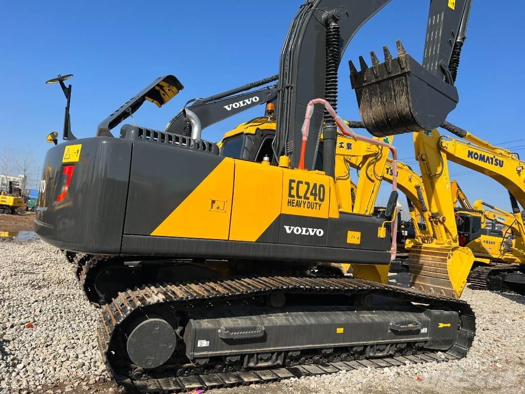 Volvo EC240DL Excavadoras sobre orugas