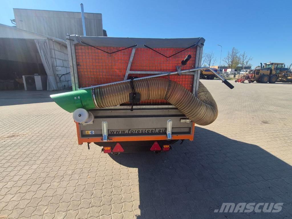 Foresteel F2200 Accesorios para tractores compactos