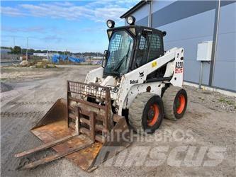 Bobcat A 220 Minicargadoras