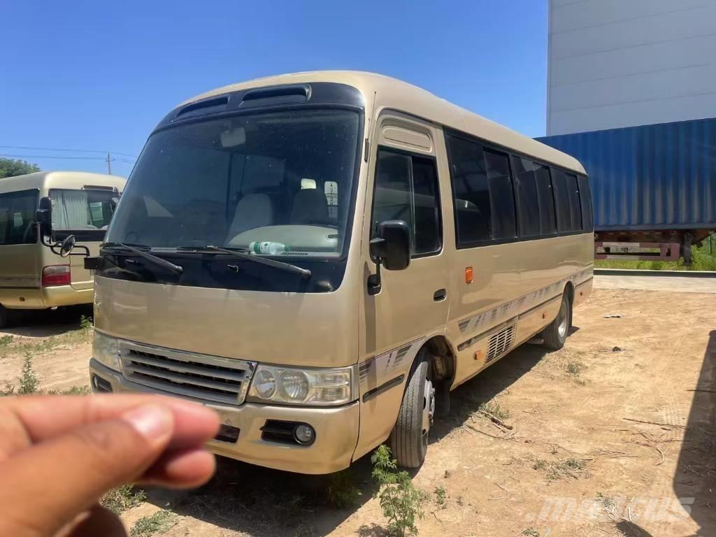 Toyota Coaster Autobuses interurbano