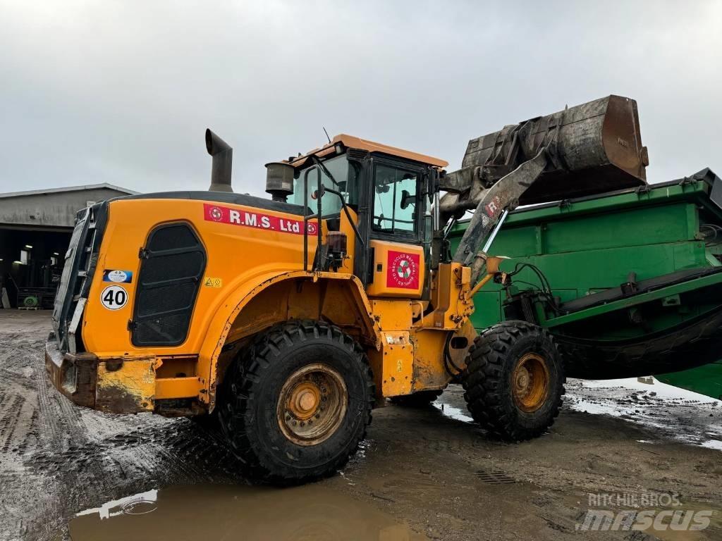 Hyundai HL955 Cargadoras sobre ruedas