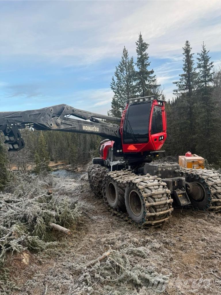 Komatsu 931 XC Cosechadoras