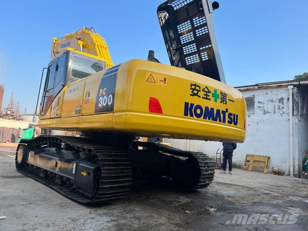 Komatsu PC300-7 Excavadoras sobre orugas