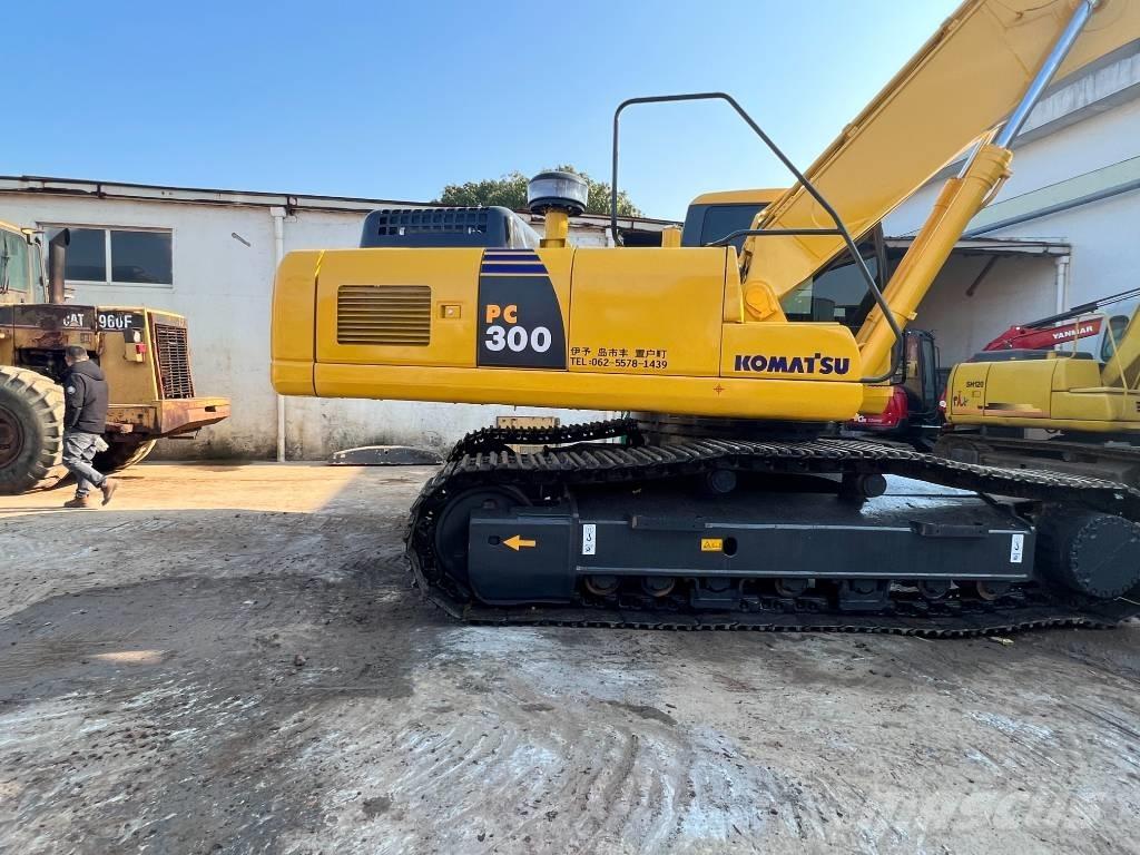 Komatsu PC300-7 Excavadoras sobre orugas