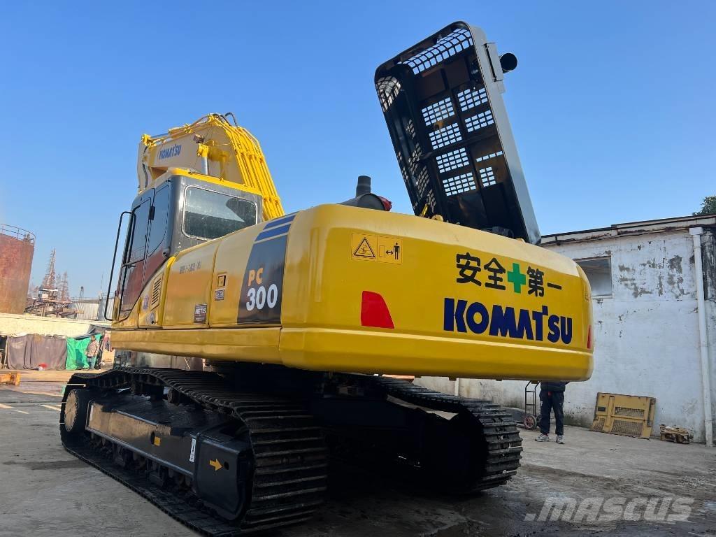 Komatsu PC300-7 Excavadoras sobre orugas