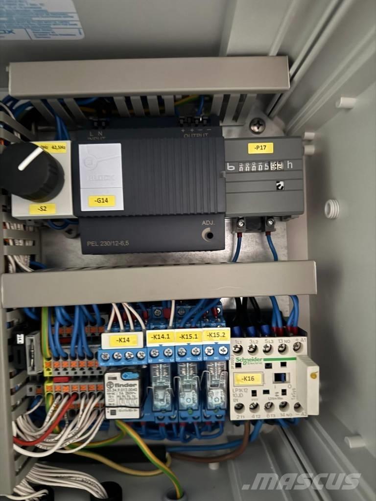 Böcker Junior HD 24 Artículos y elevadores de muebles