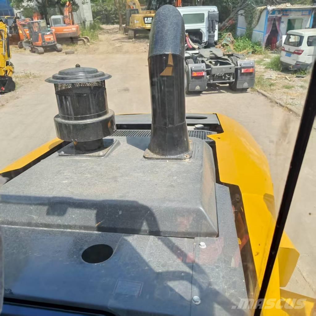 LiuGong 856H Cargadoras sobre ruedas