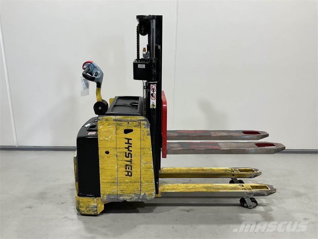 Hyster P2.0SD-17 Apiladoras eléctricos