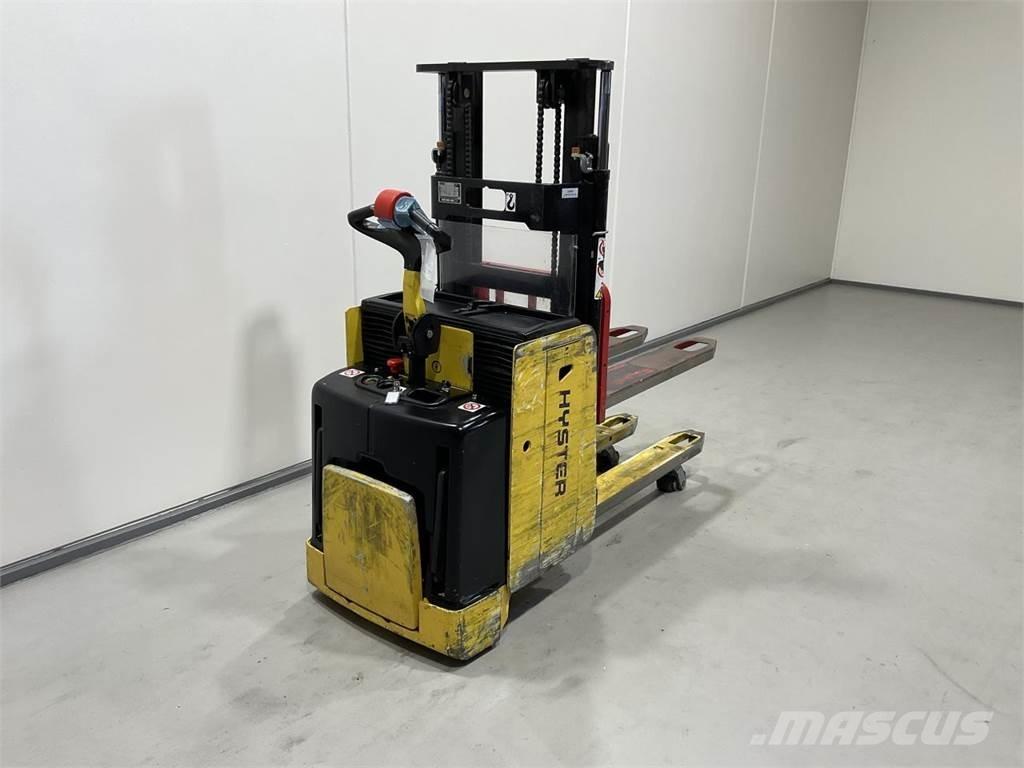 Hyster P2.0SD-17 Apiladoras eléctricos