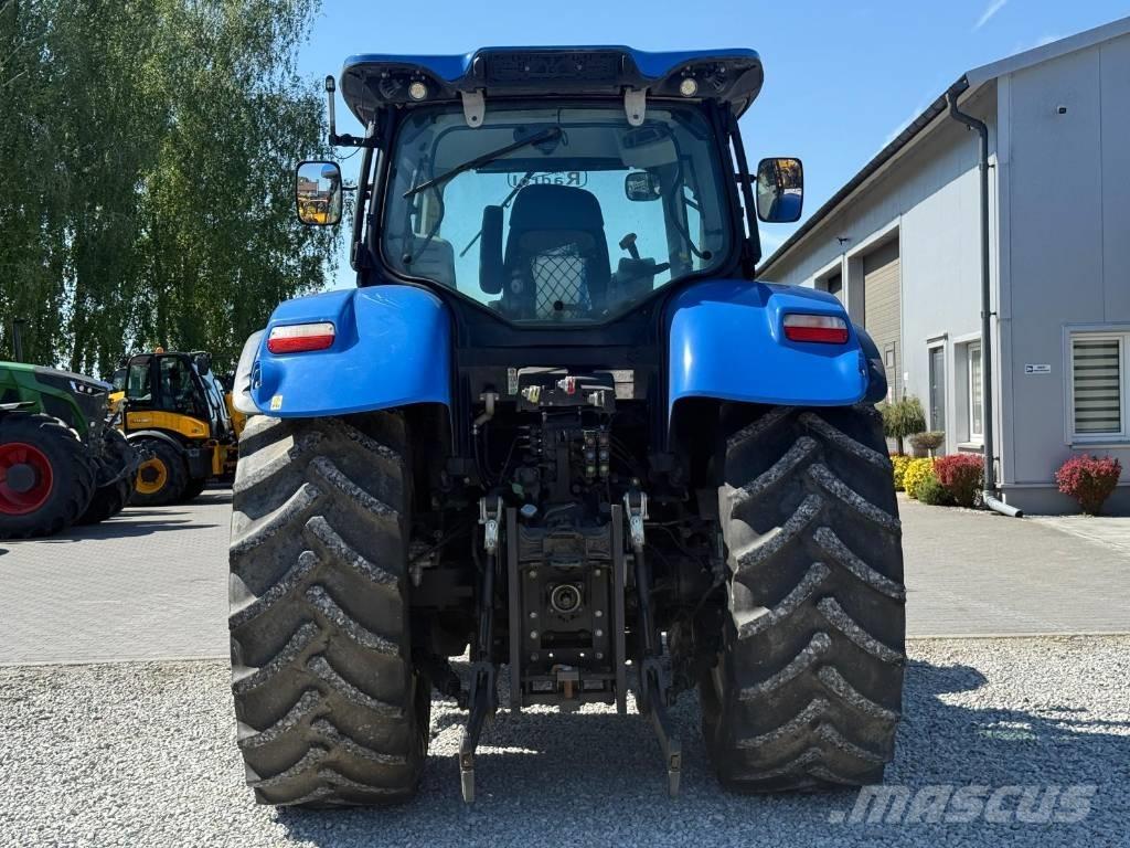 New Holland T 7.175 Tractores