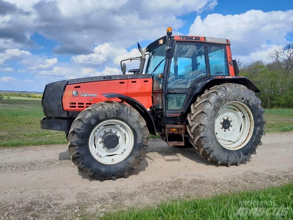 Valmet 8450 Tractores