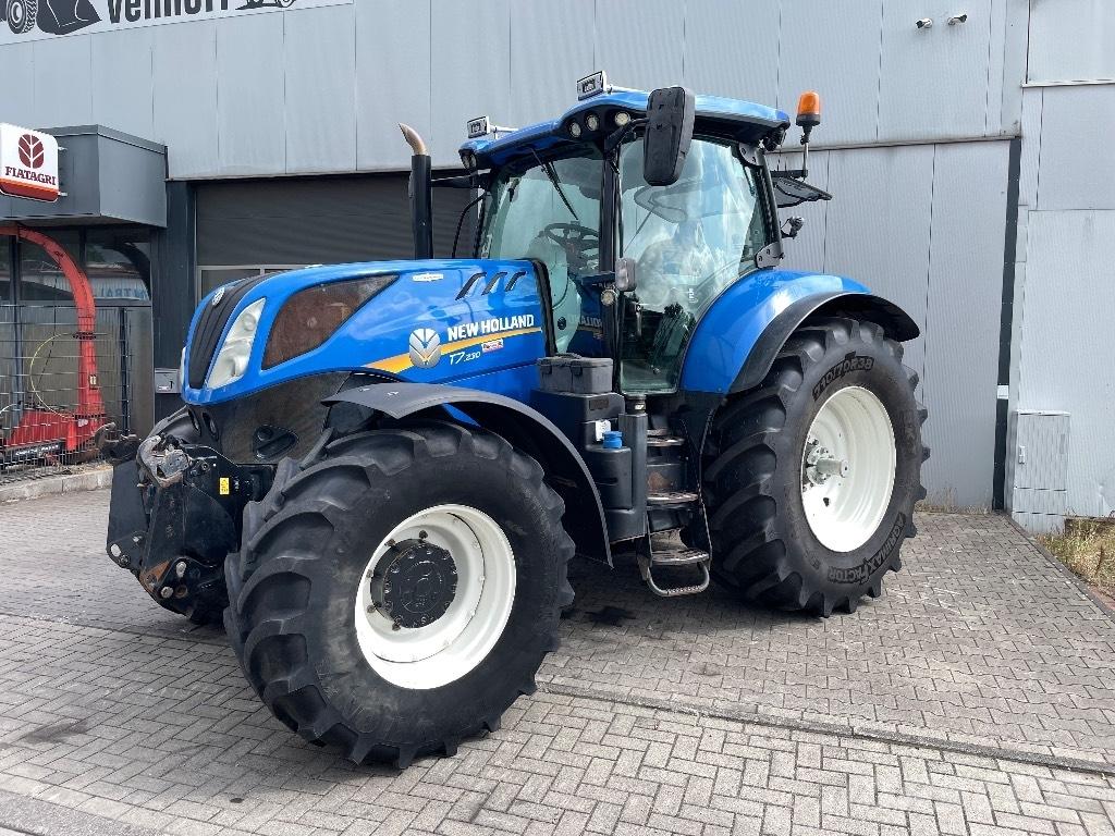 New Holland T 7.230 Tractores