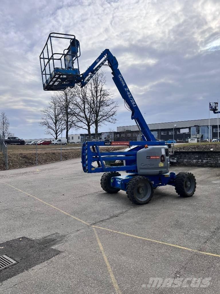 Genie Z 45/25 J RT Plataformas con brazo de elevación manual
