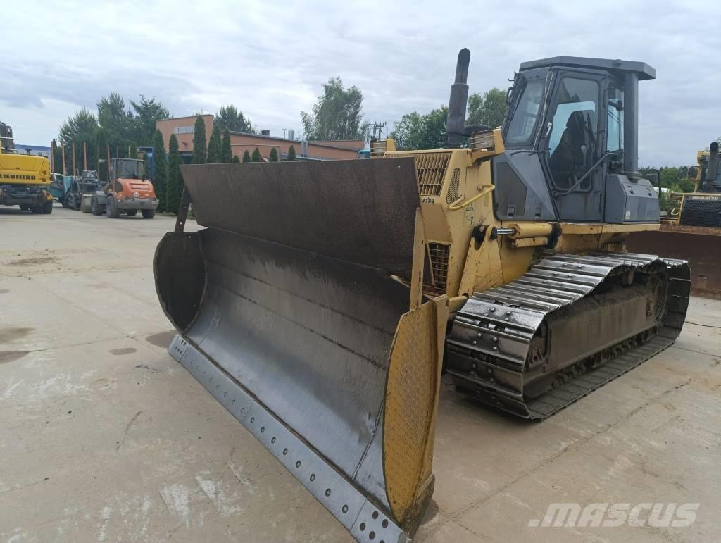 Komatsu D61EXL-12 Buldozer sobre oruga