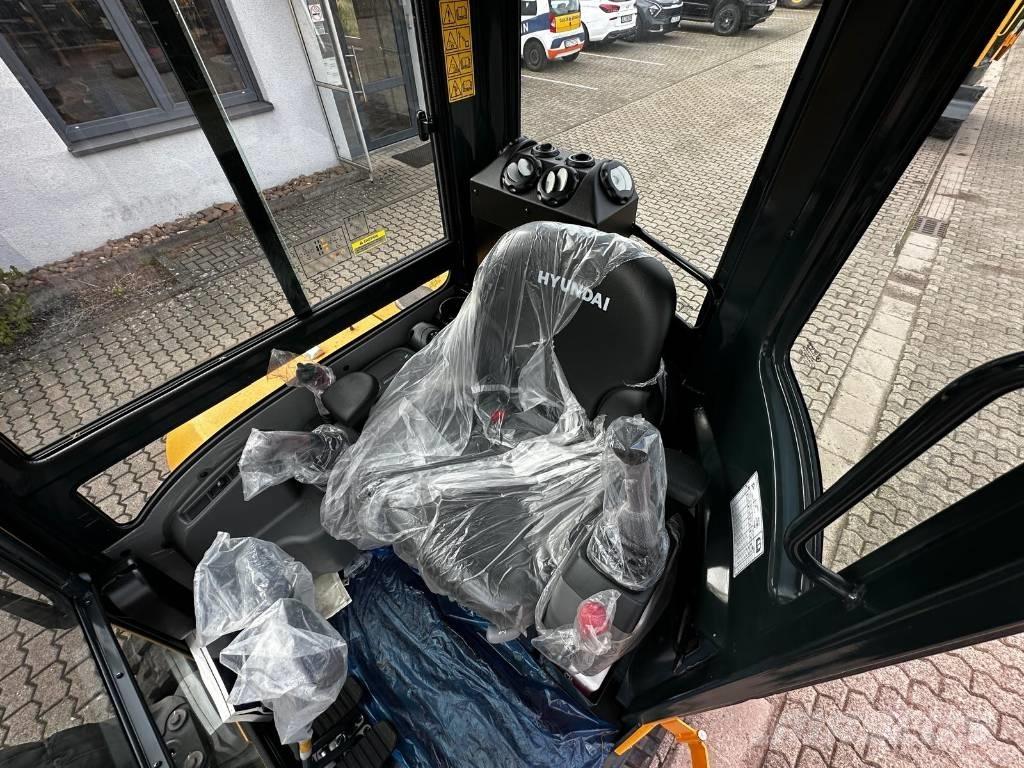 Hyundai R35Z 9A Miniexcavadoras