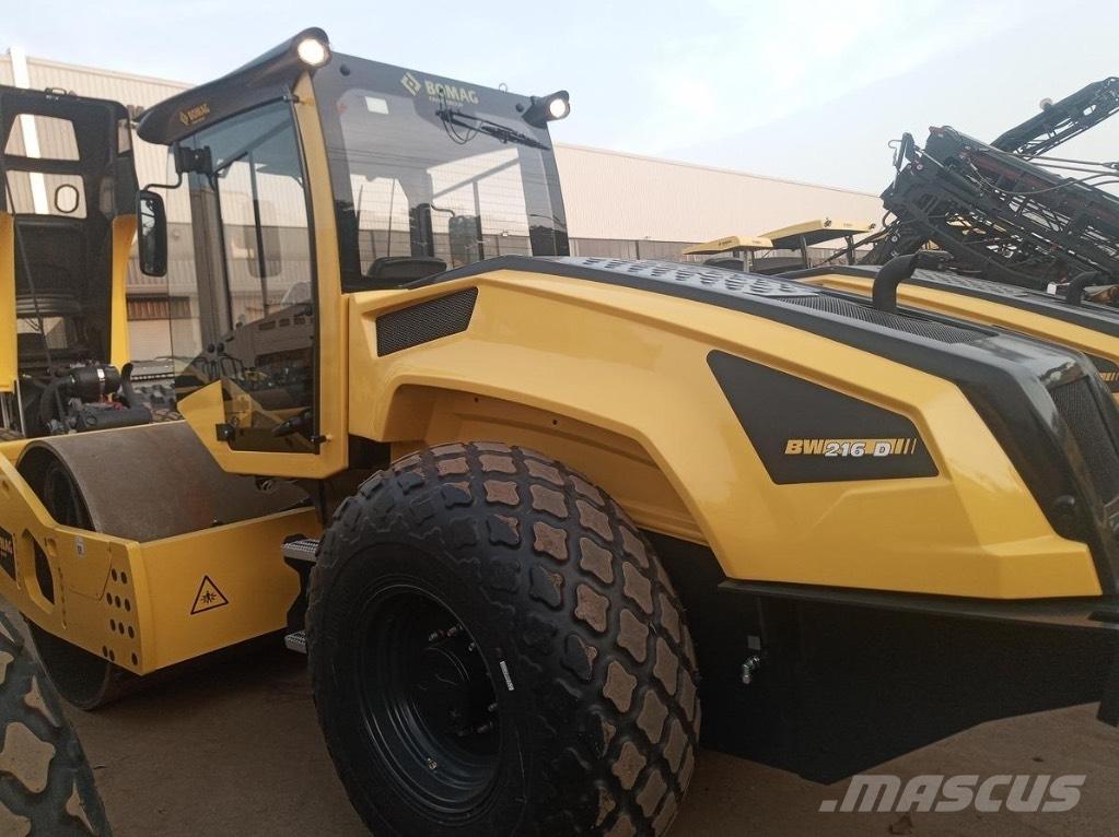 Bomag BW 216 D-5 SL Rodillos de un solo tambor