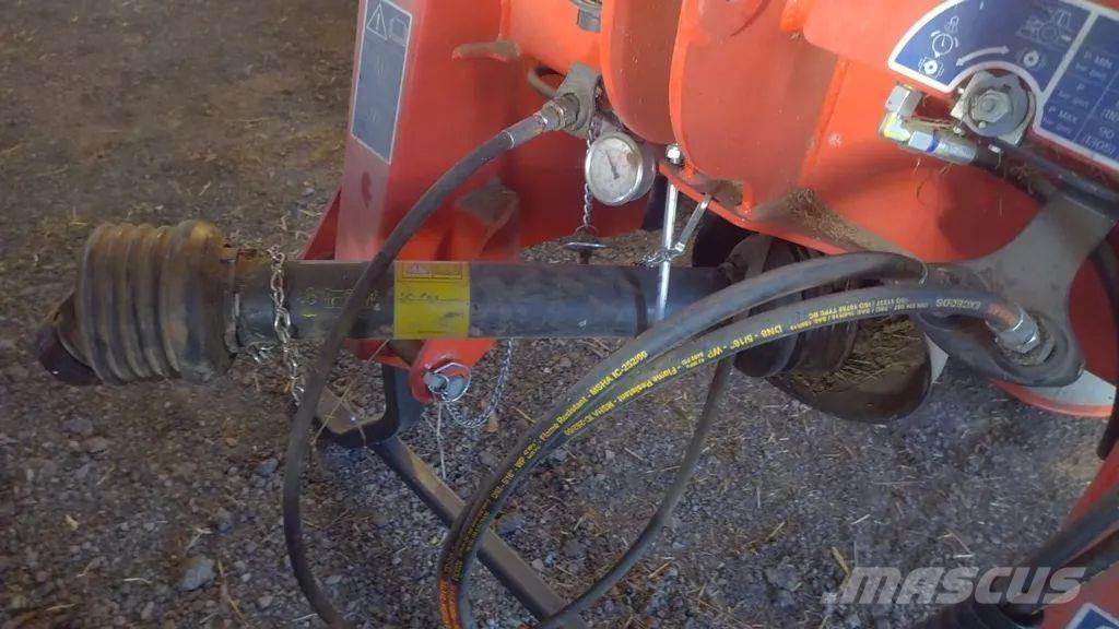 Kuhn FC 314 D FF Corta-césped delanteros y traseros