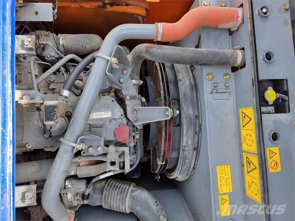 Hitachi ZX 210 LC-5B Excavadoras sobre orugas