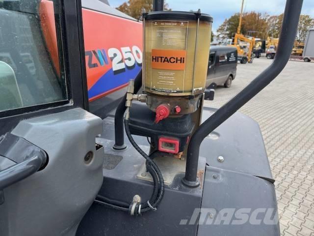 Hitachi ZW 250-6 Cargadoras sobre ruedas