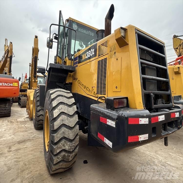 Komatsu WA 380 Cargadoras sobre ruedas