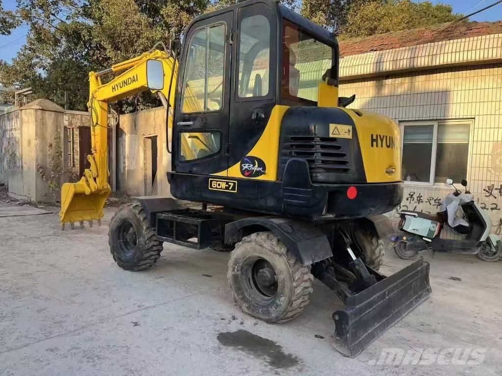 Hyundai 60 W Excavadoras de ruedas