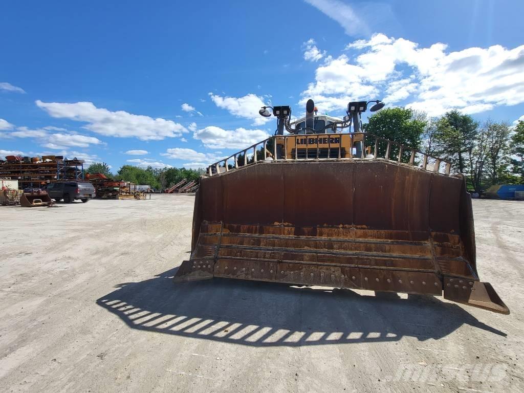 Liebherr 764 Buldozer sobre oruga