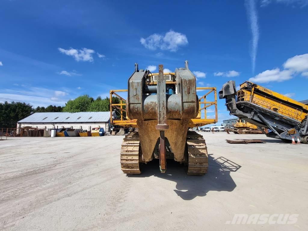 Liebherr 764 Buldozer sobre oruga