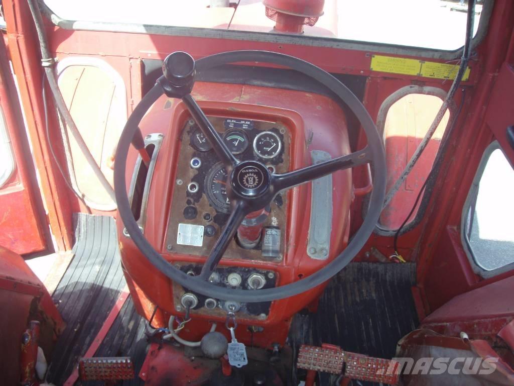 Volvo BM T 814 Tractores