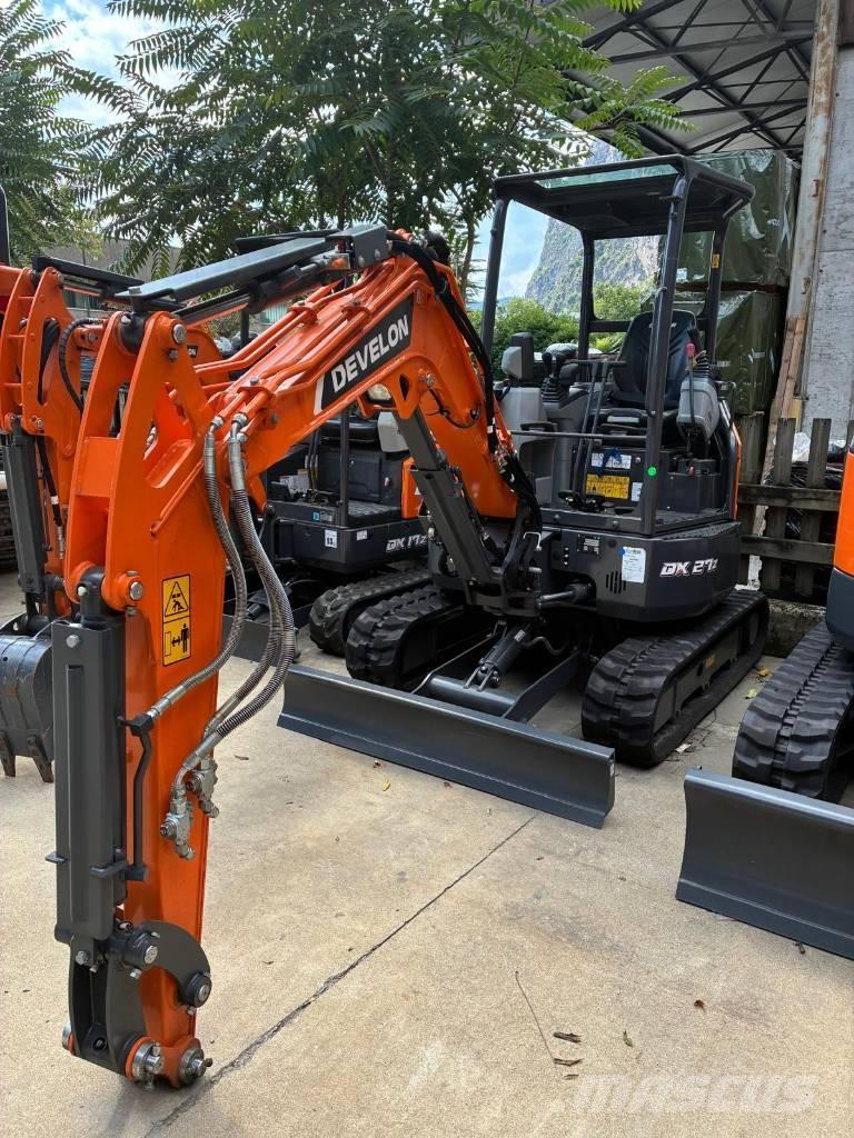Develon DX 27 Z-7 Miniexcavadoras