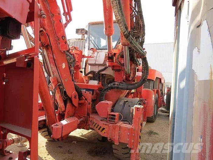 Sandvik DT 821 SC Perforadora de superficie