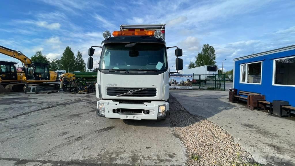 Volvo FL 10 Camiones portavehículos