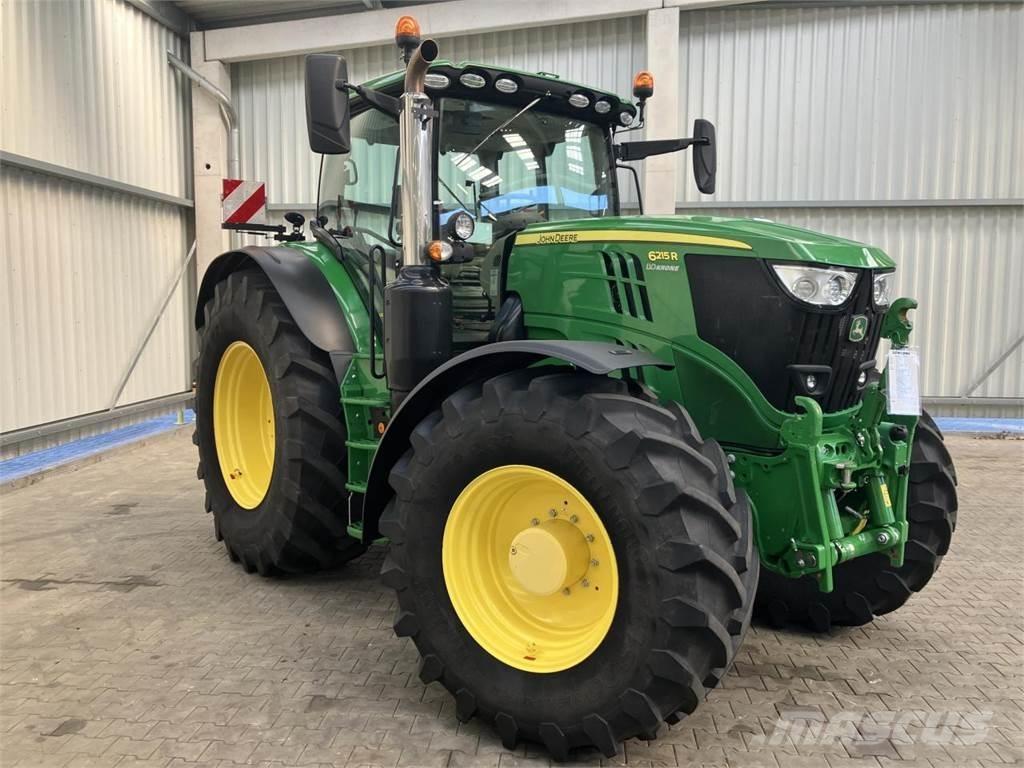 John Deere 6215R Tractores