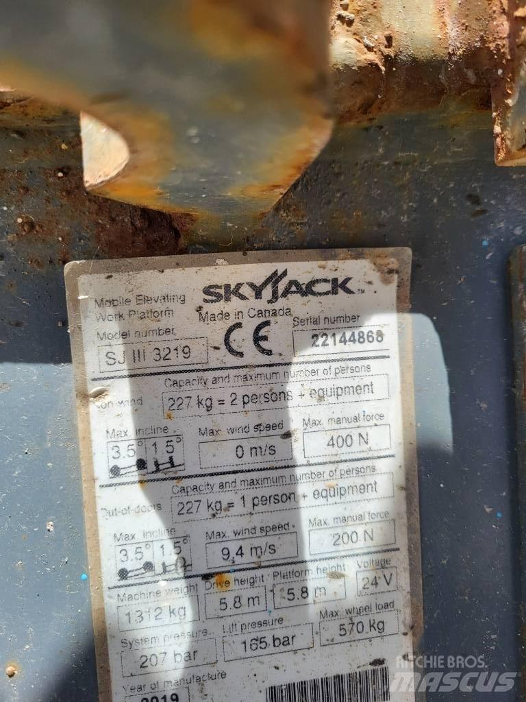 SkyJack 32/19 Plataformas tijera