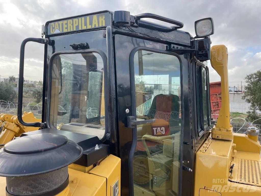 CAT D6H Buldozer sobre oruga