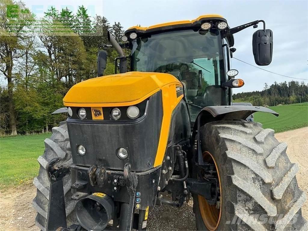 JCB fastrac 4220 Tractores