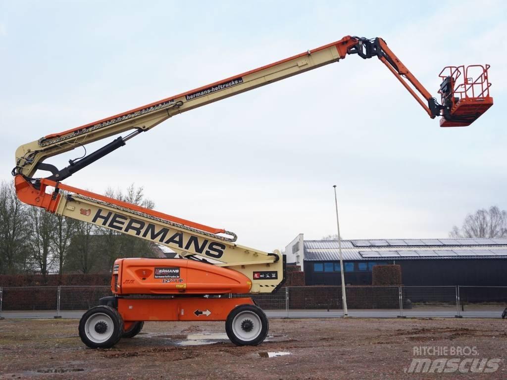 JLG 1250 AJP Plataformas con brazo de elevación manual