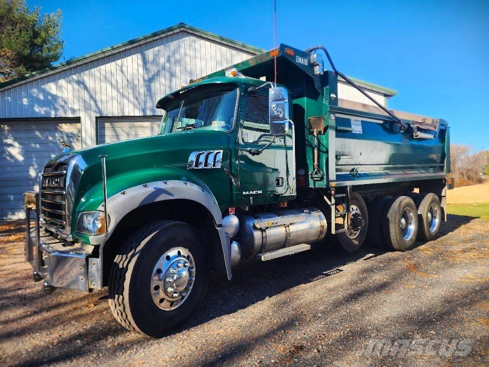 Mack CTP 713 B Bañeras basculantes usadas
