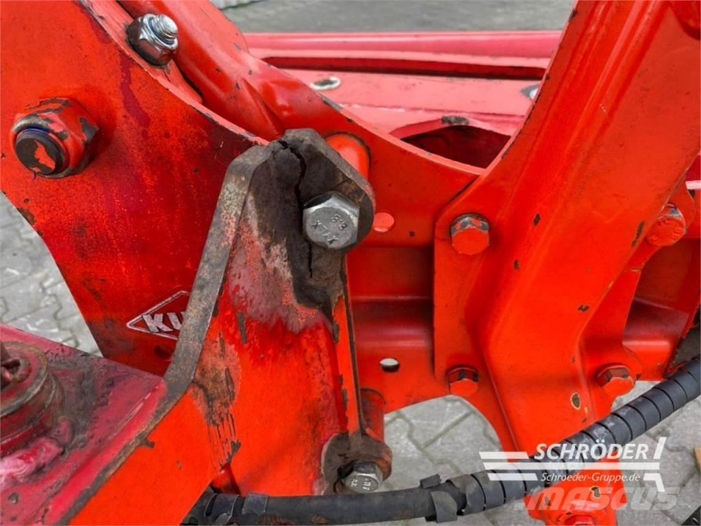 Kuhn MULTI 12 Arados reversibles