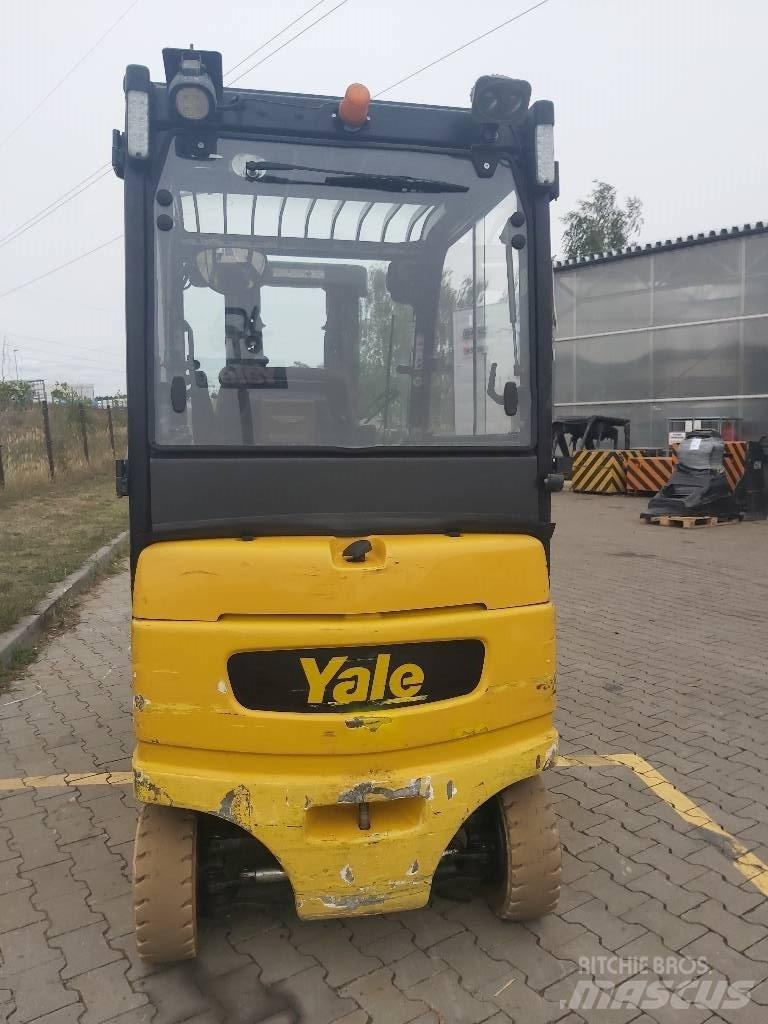 Yale ERP25VL Carretillas de horquilla eléctrica