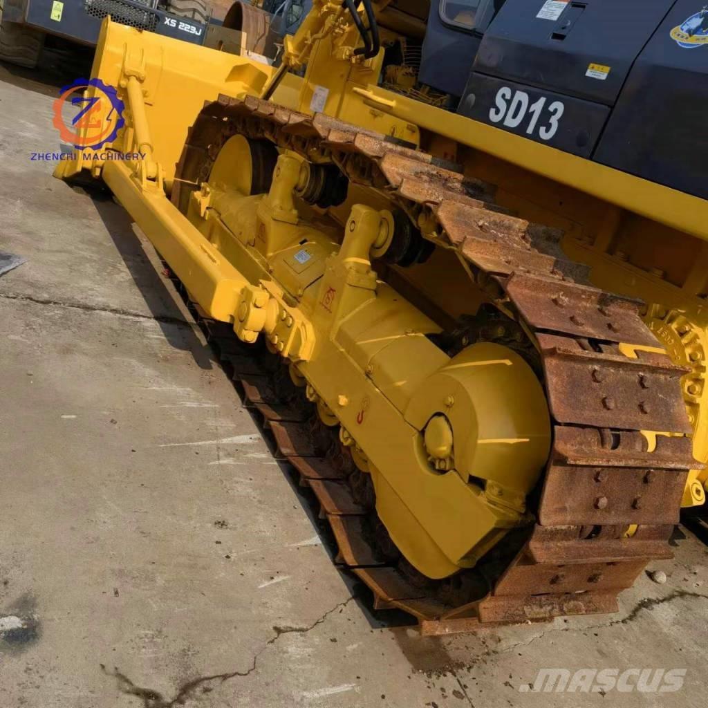 Shantui SD 13 Buldozer sobre oruga