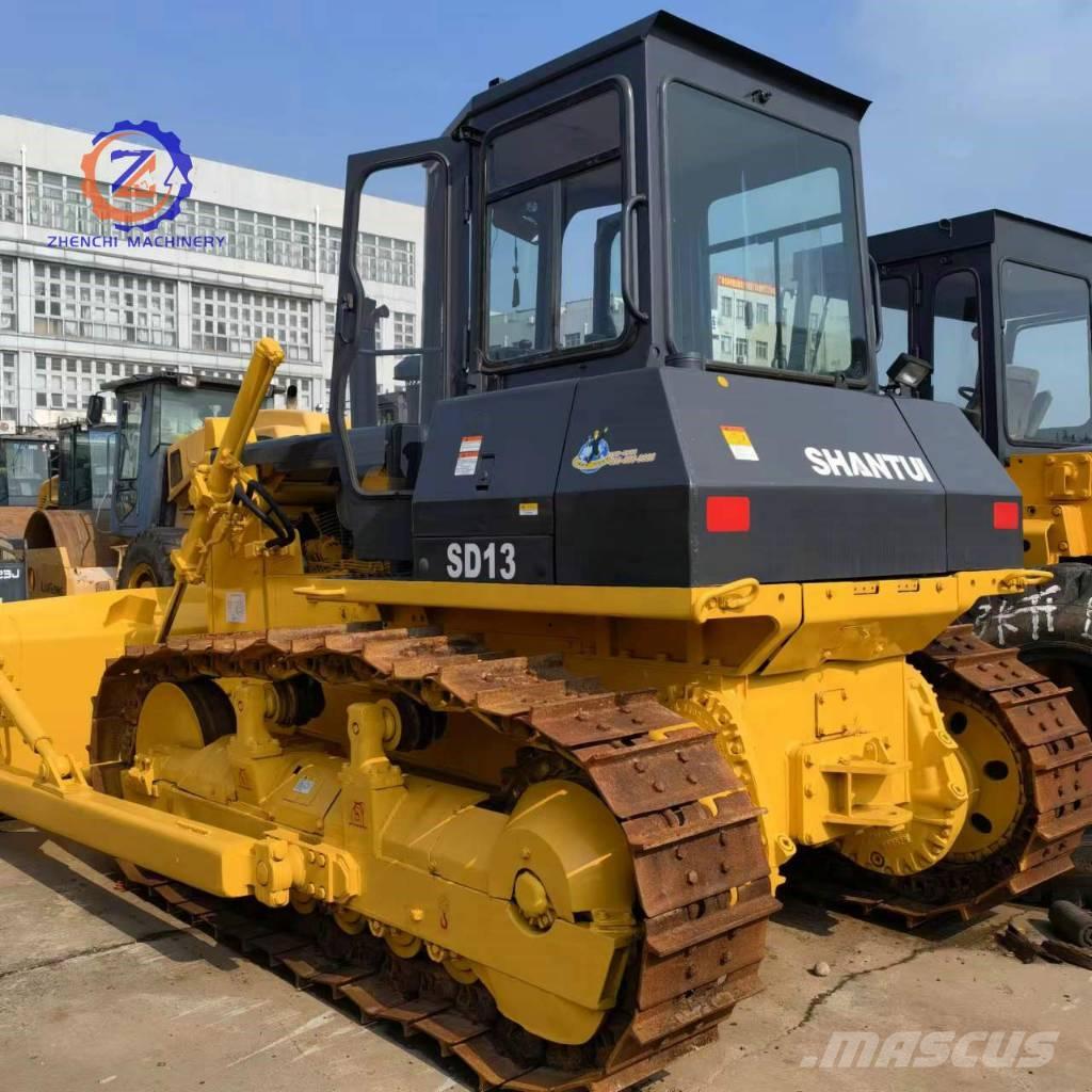 Shantui SD 13 Buldozer sobre oruga
